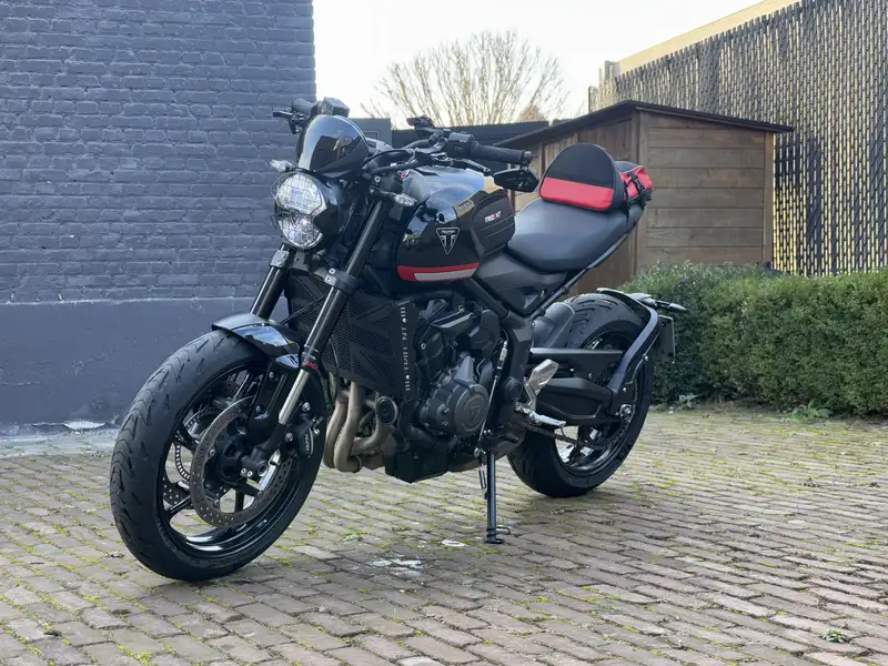 Triumph Trident 660 - foto 3