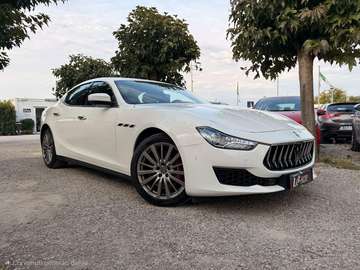 3.0 V6 ds Granlusso 275cv auto my19