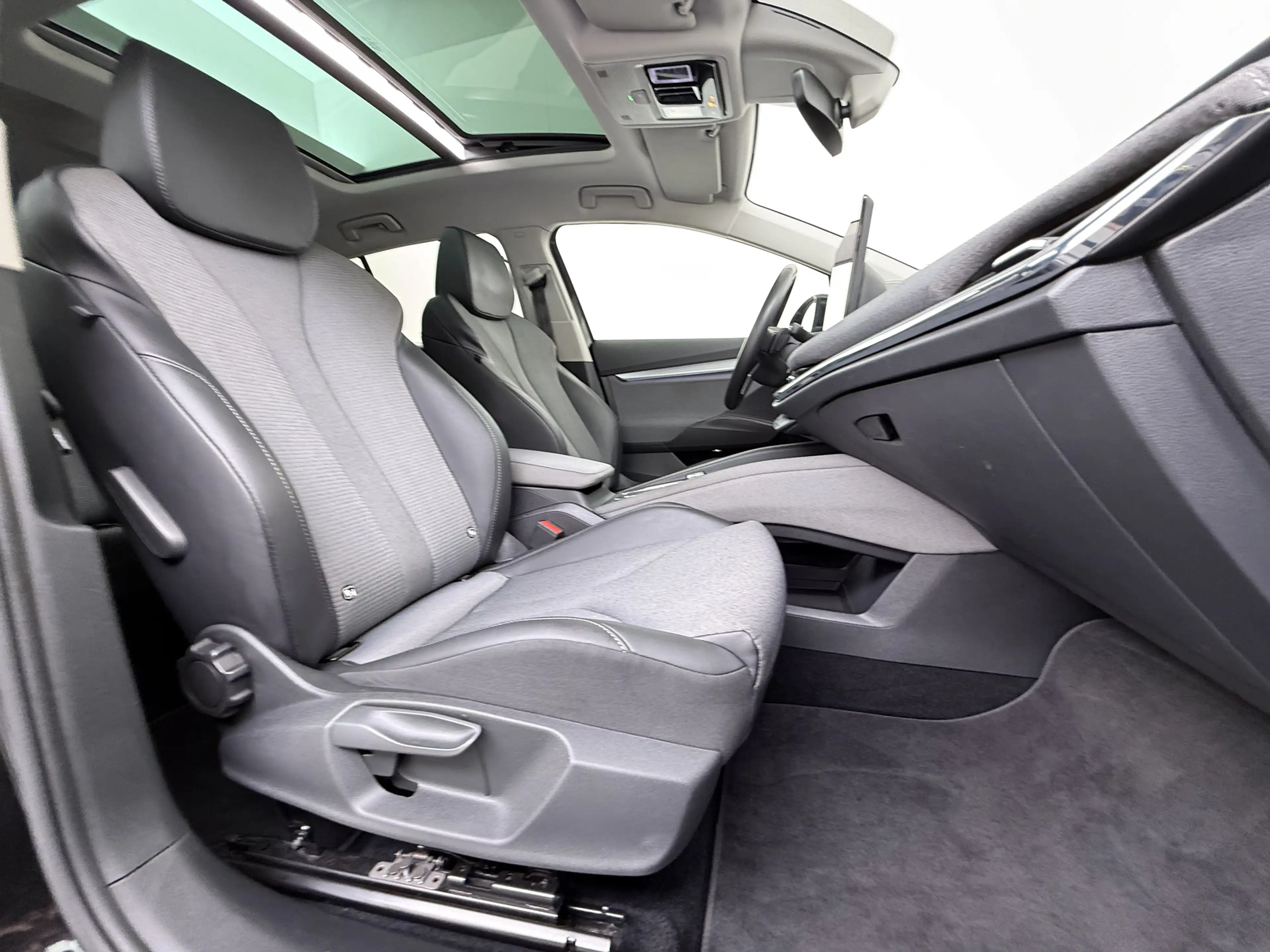 Skoda Enyaq iV 80 Warmtepomp Panoramadak Adap.Cruise 3-Zone Ec — photo 38
