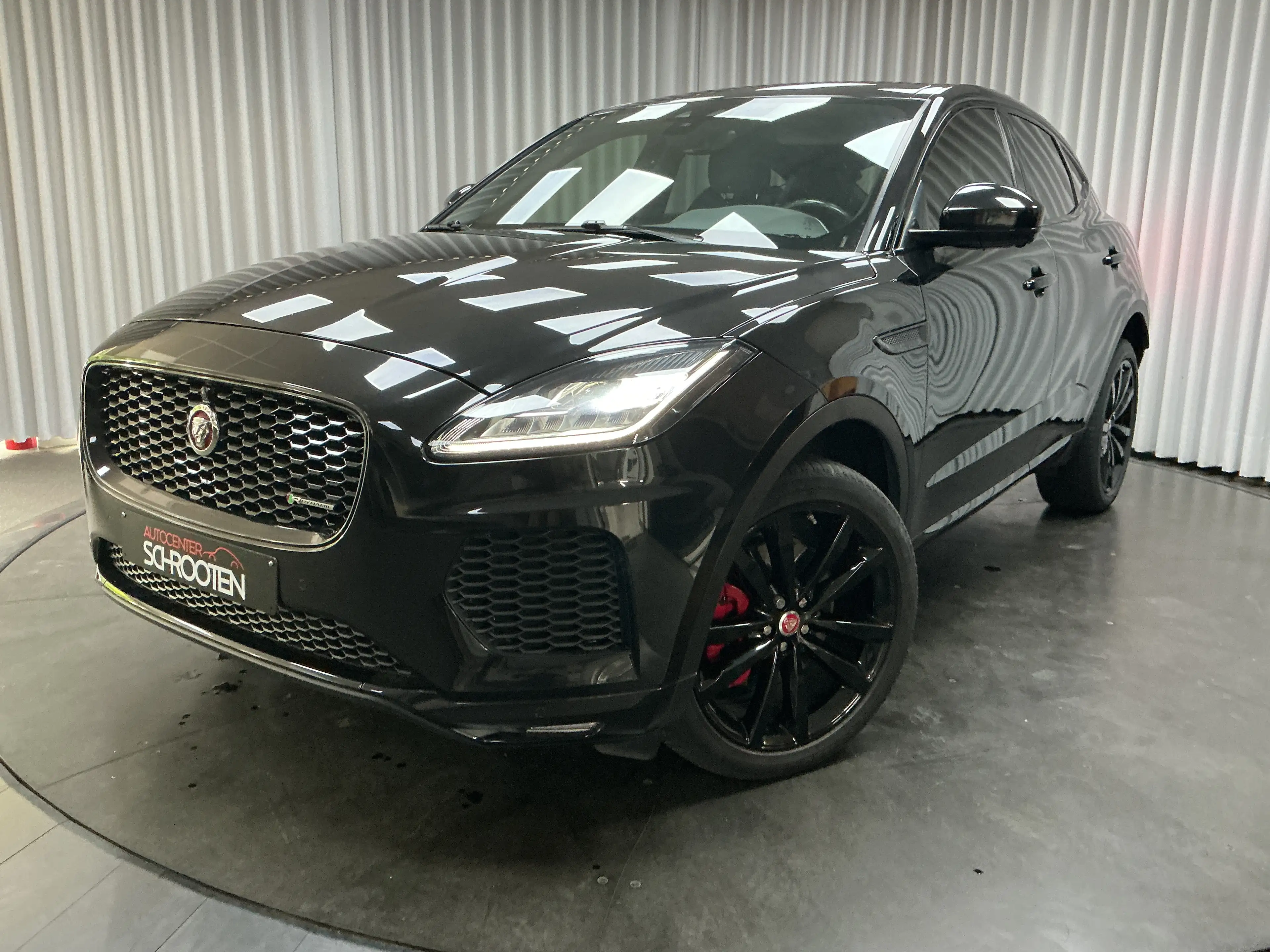 Jaguar E-Pace 2.0 T AWD R-Dynamic S