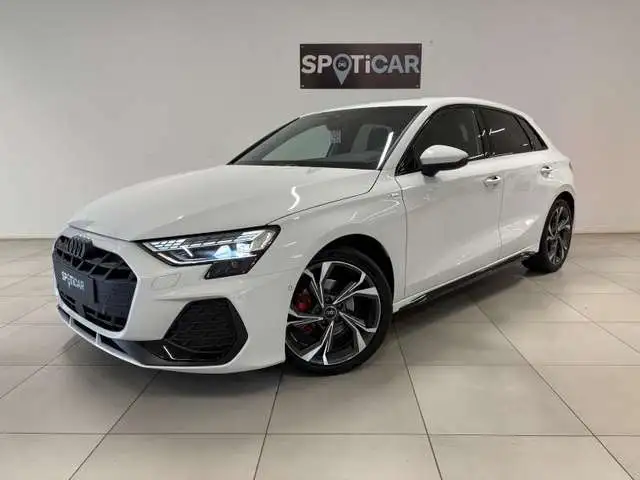 Audi A3 Sportback S-Line - AUTOMATIQUE