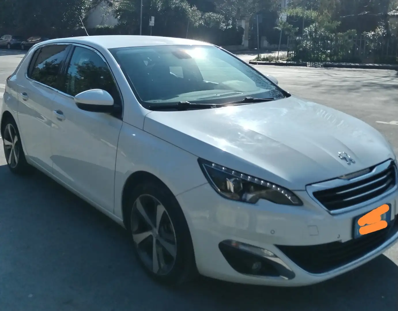 Peugeot 308 5p 1.6 bluehdi Allure s&s 120cv - 1