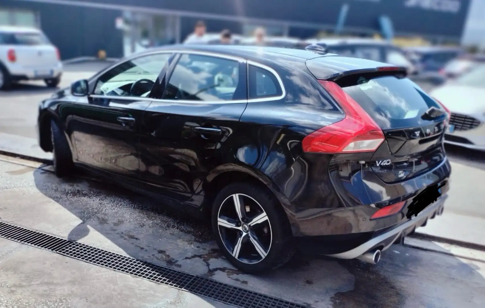 Volvo V40 1.6 d2 R-design Momentum powershift - 2