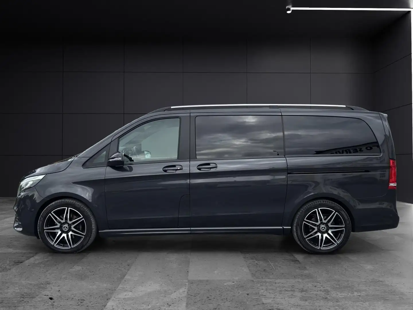 Mercedes-Benz V 250 d L Avantg.*AMG*Pano*360*Standhzg*AHK*MwSt! Gris - 2