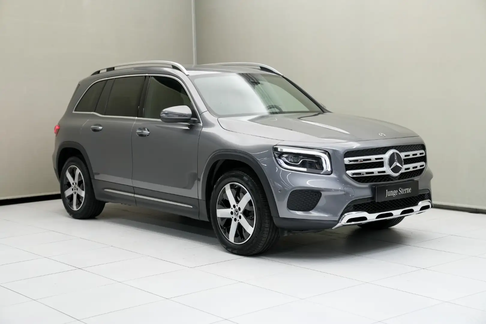Mercedes-Benz GLB 200 d 4MATIC KAM SpurW SpurH Navi KlimaA FLA Gris - 2