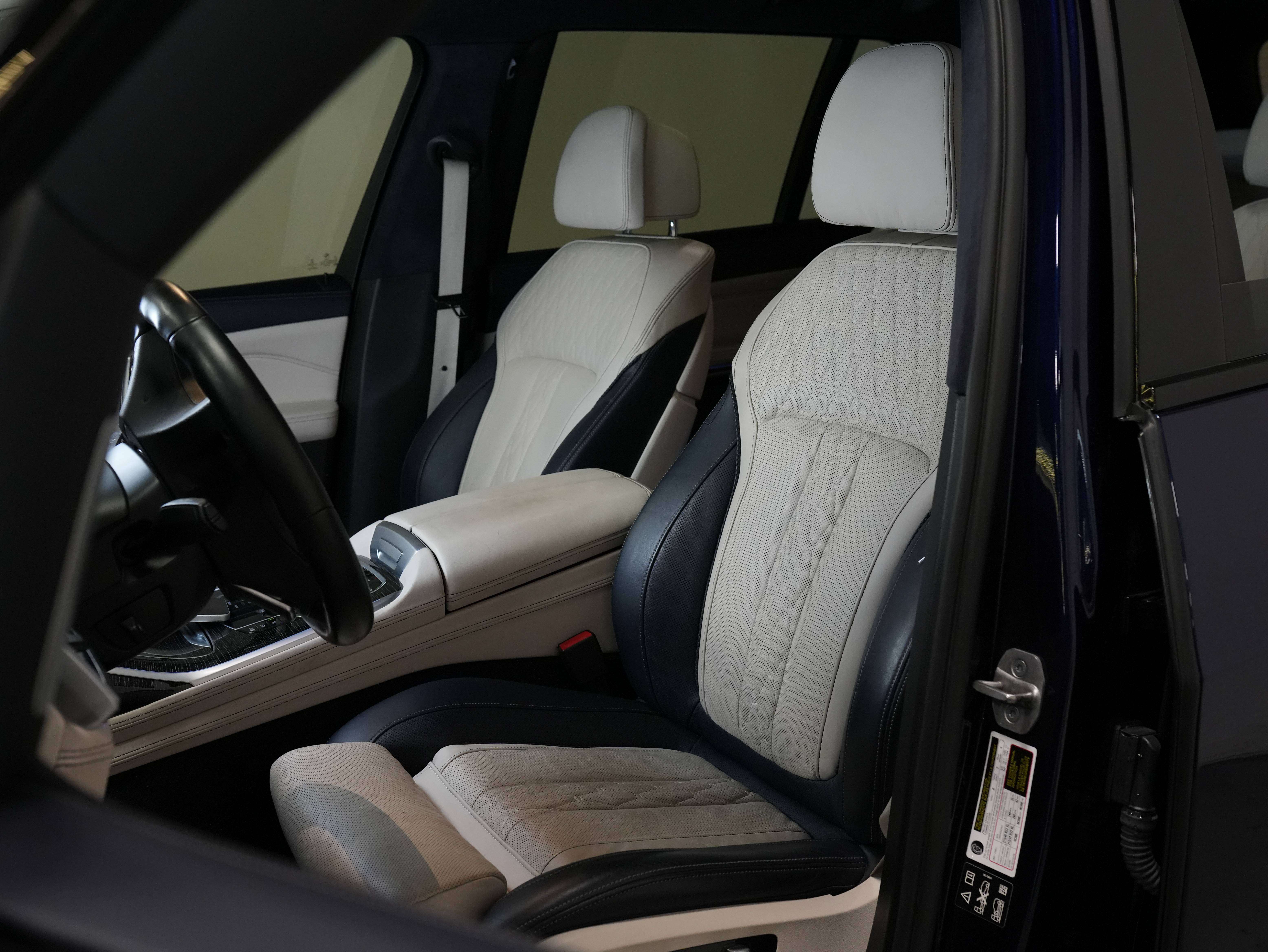 used 2021 BMW X7 car, priced at $61,900