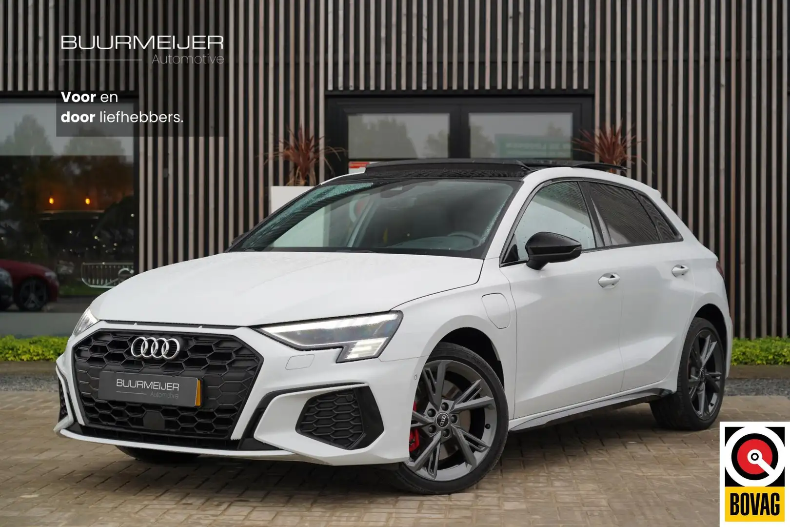 Audi A3 Sportback 45 TFSI e S edition Competition | Dealer Wit - 1