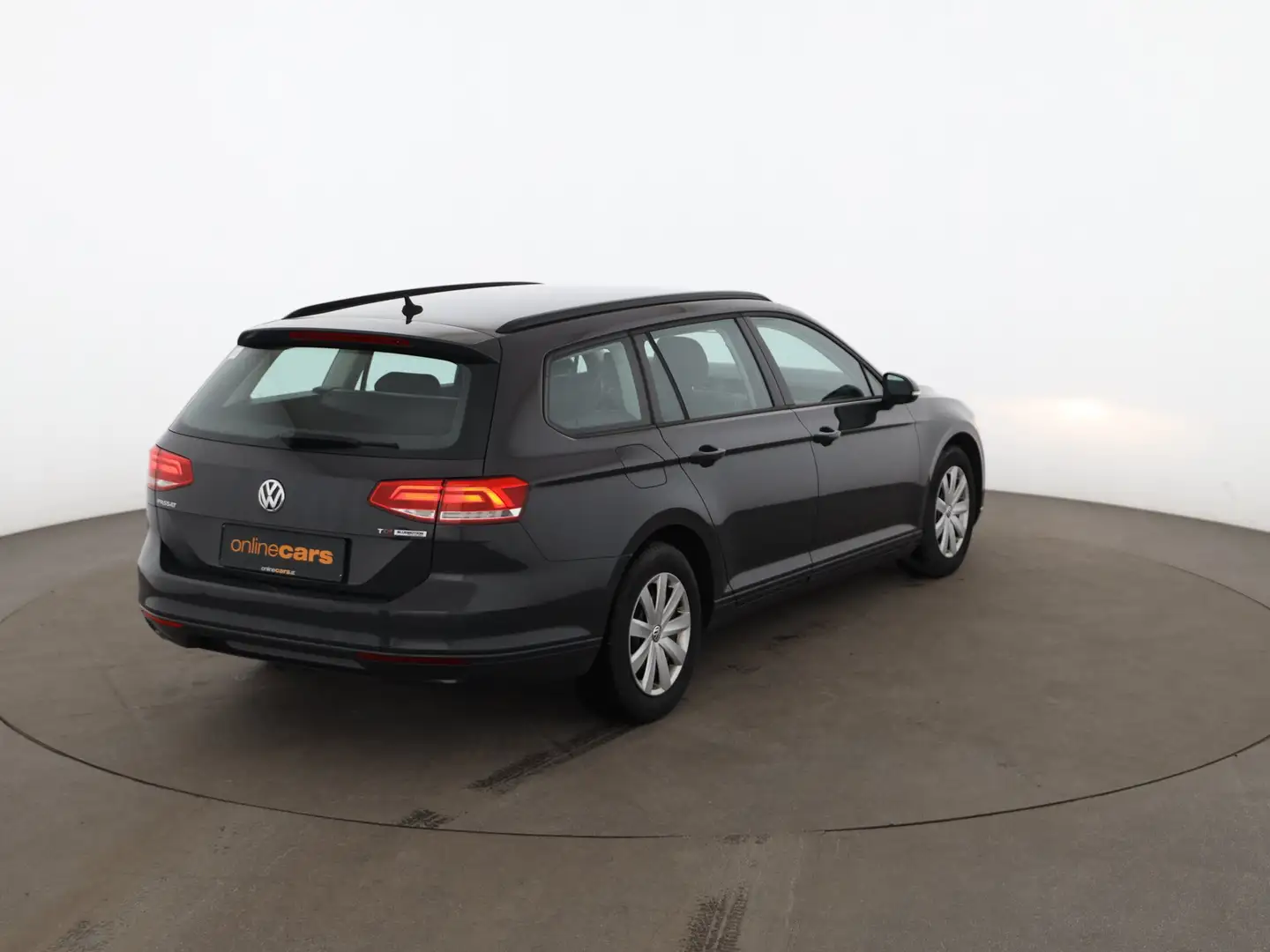 Volkswagen Passat Variant 1.6 TDI Trend NAVI SITZHZG TEMP Grau - 2