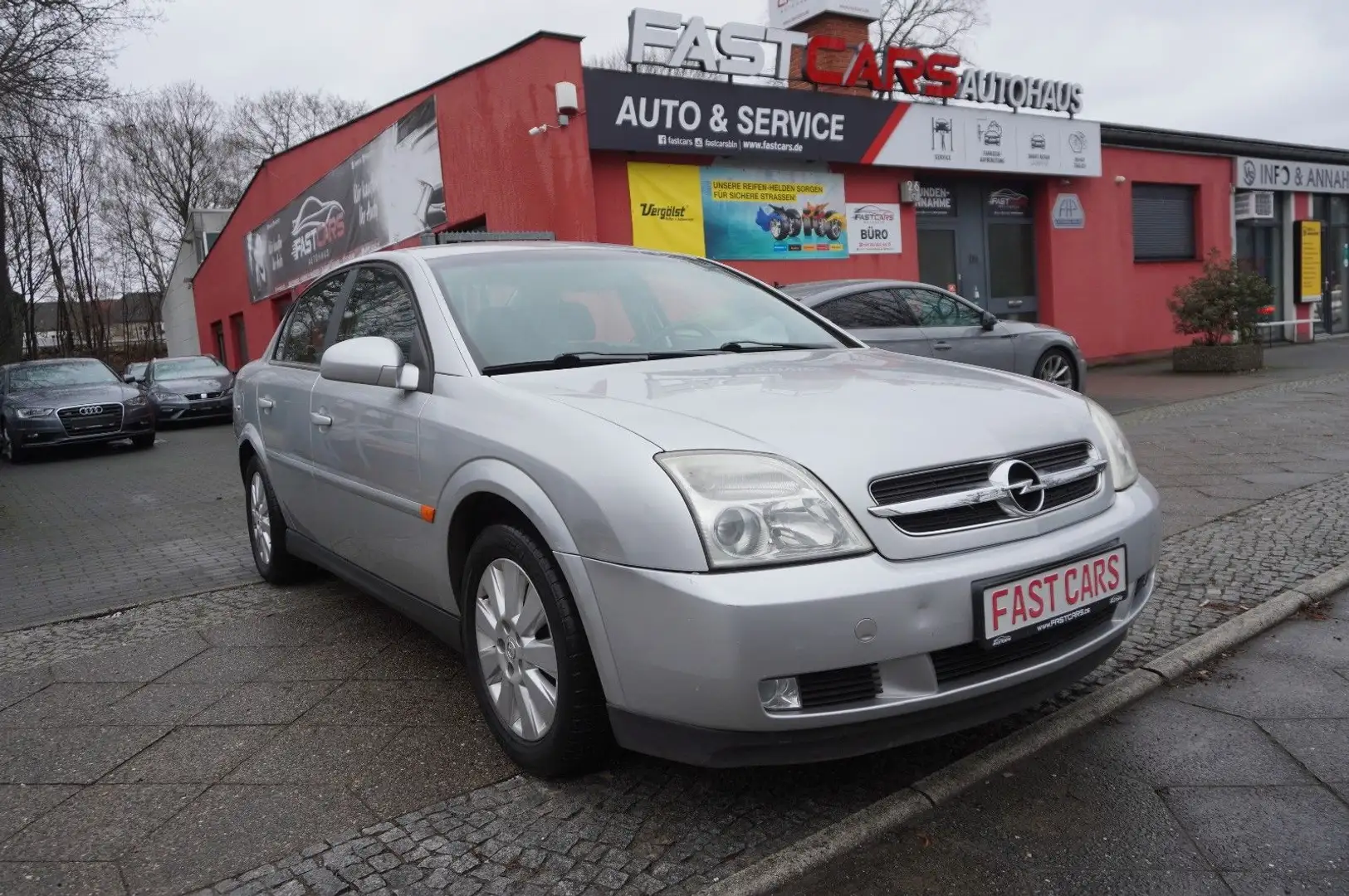 Opel Vectra 1.8 16V Elegance LM-Felgen Bordcomputer! Grau - 2