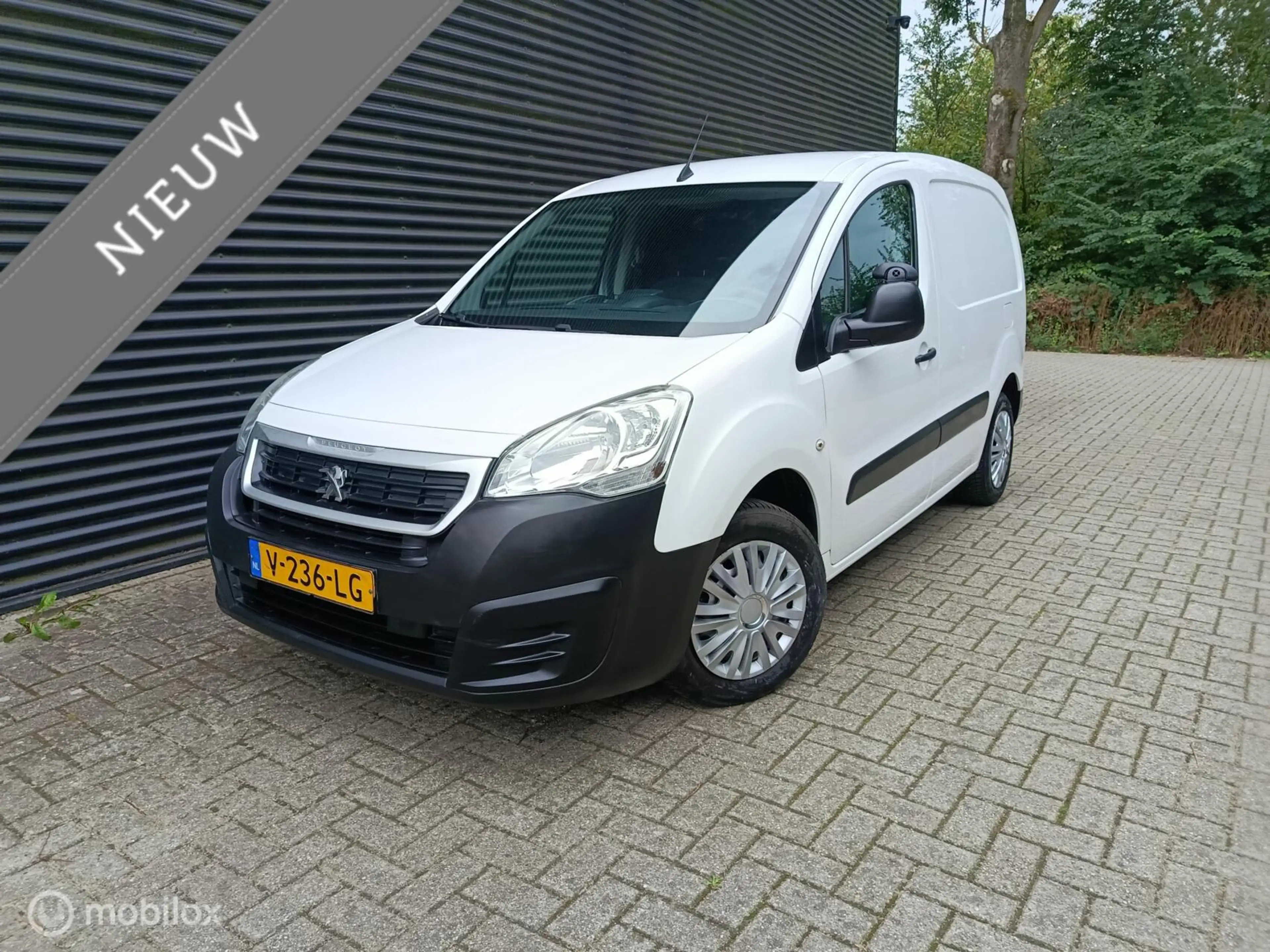 Peugeot Partner bestel 120 1.6 BlueHDi 75 L1 Pro Cruise, Navi, Air — photo 3