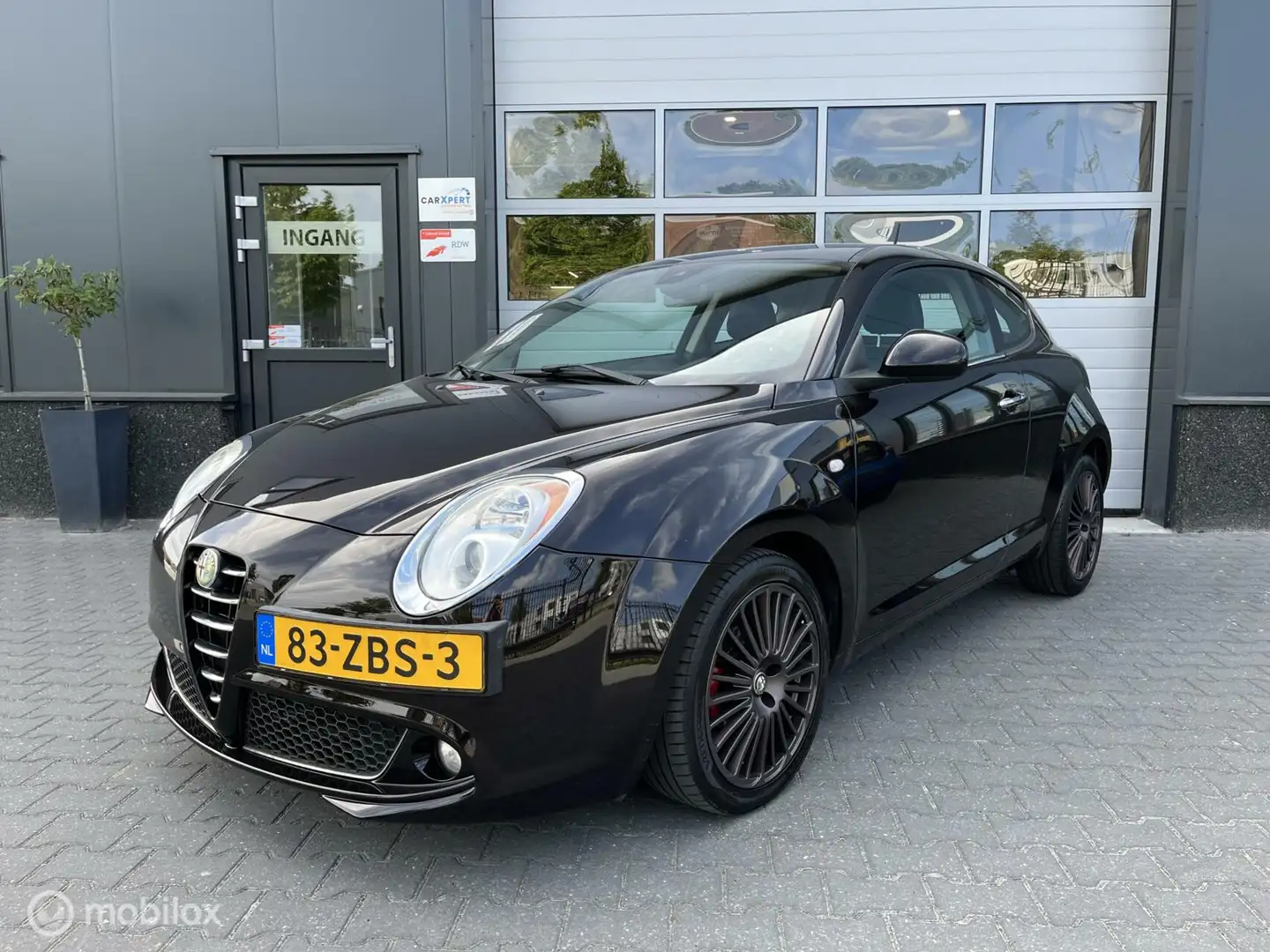 Alfa Romeo MiTo 0.9 TwinAir Distinctive Noir - 2