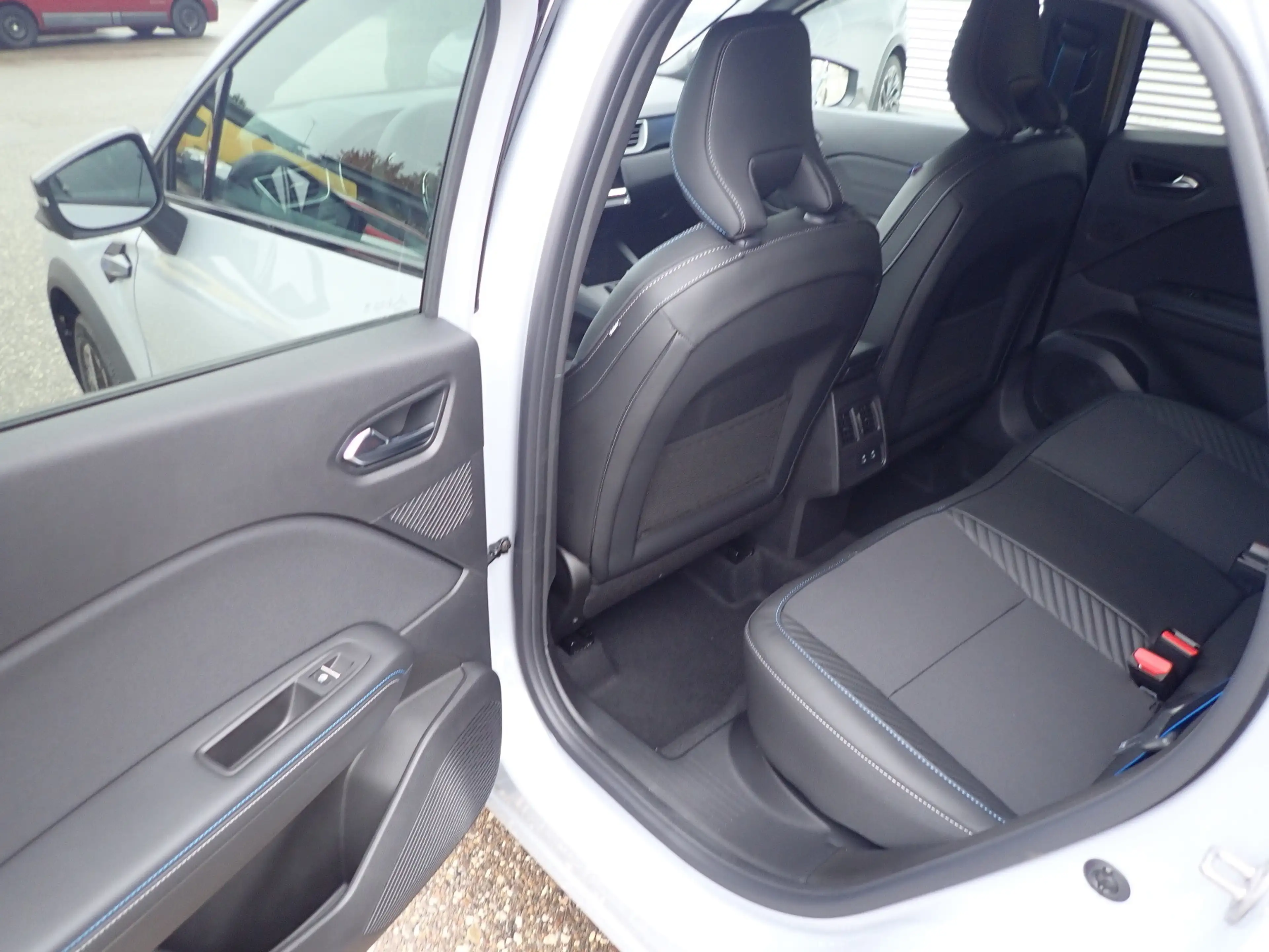 Renault Symbioz Esprit Alpine Full Hybrid E-Tech 160 — photo 8
