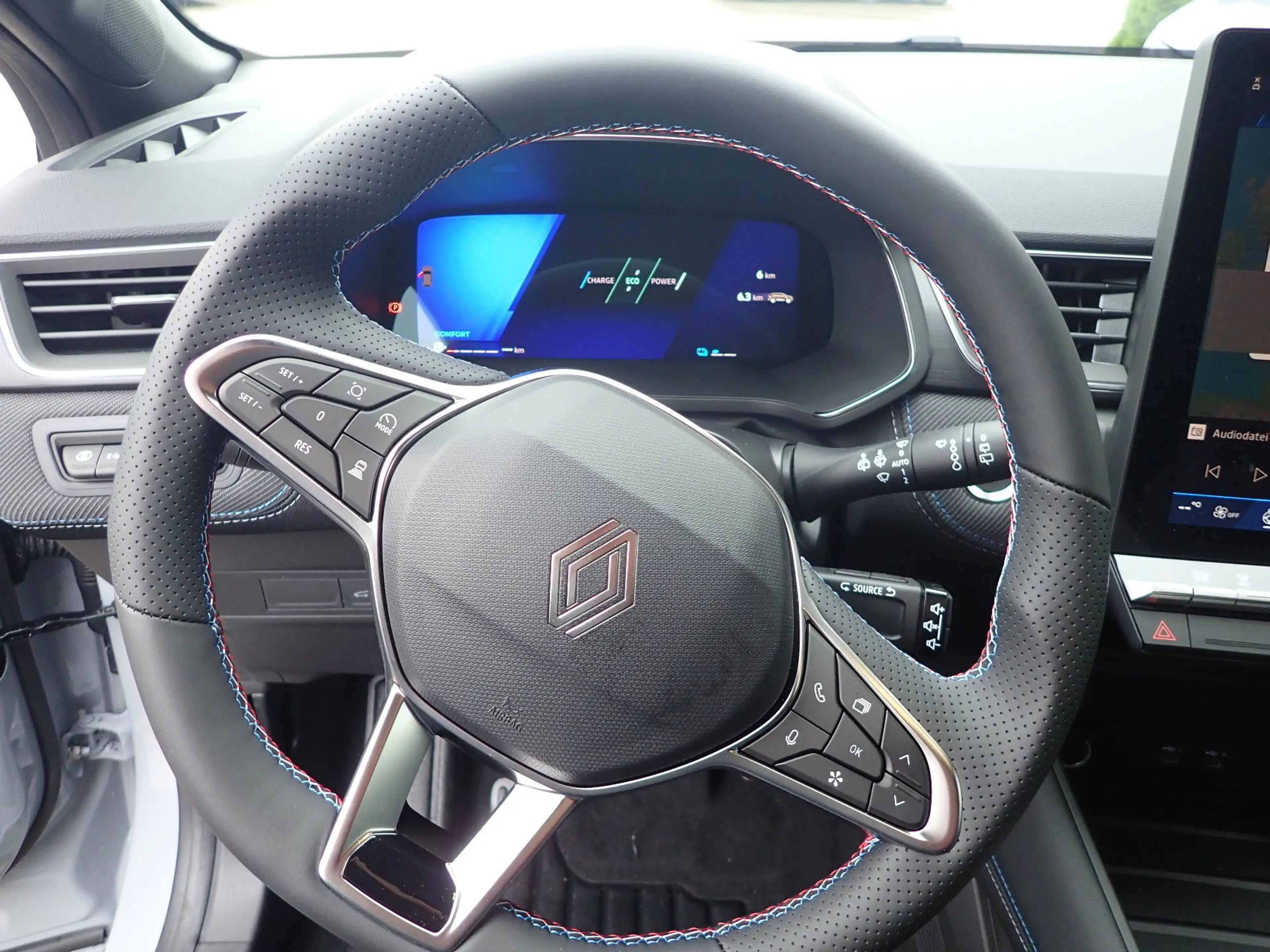 Renault Symbioz Esprit Alpine Full Hybrid E-Tech 160 — photo 10