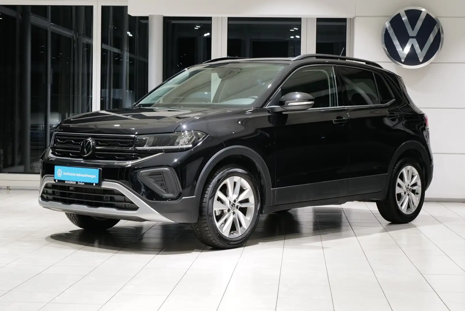 Volkswagen T-Cross 1.0TSI DSG Life AHK RKAM ACC KEYLESS LED TOTWINKEL Schwarz - 2