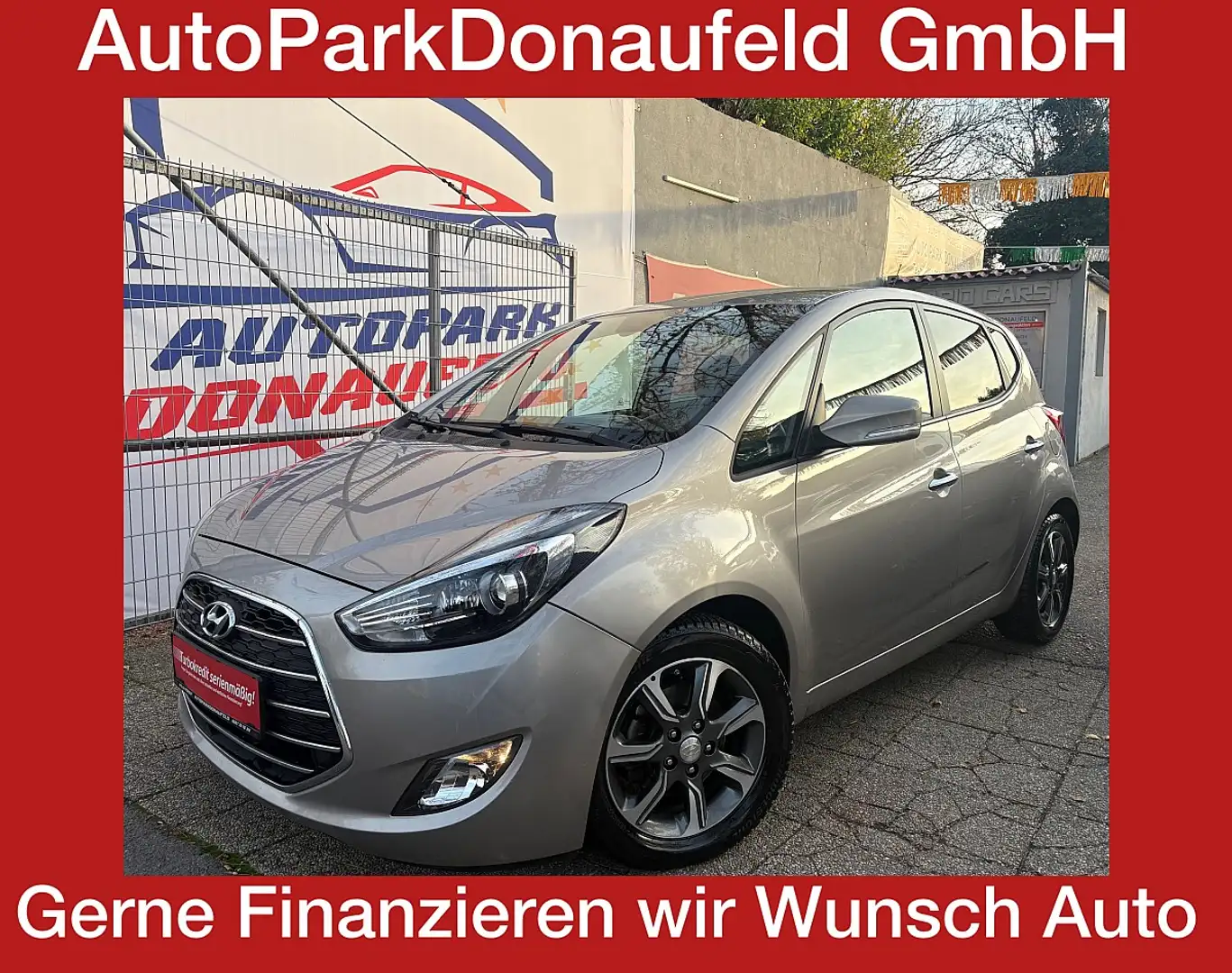 Hyundai iX20 1,6 CVVT Premium Aut.*ERSTBESITZ*WENIG KM* Gold - 1