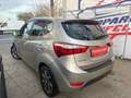 Hyundai iX20 1,6 CVVT Premium Aut.*ERSTBESITZ*WENIG KM* Gold - thumbnail 6