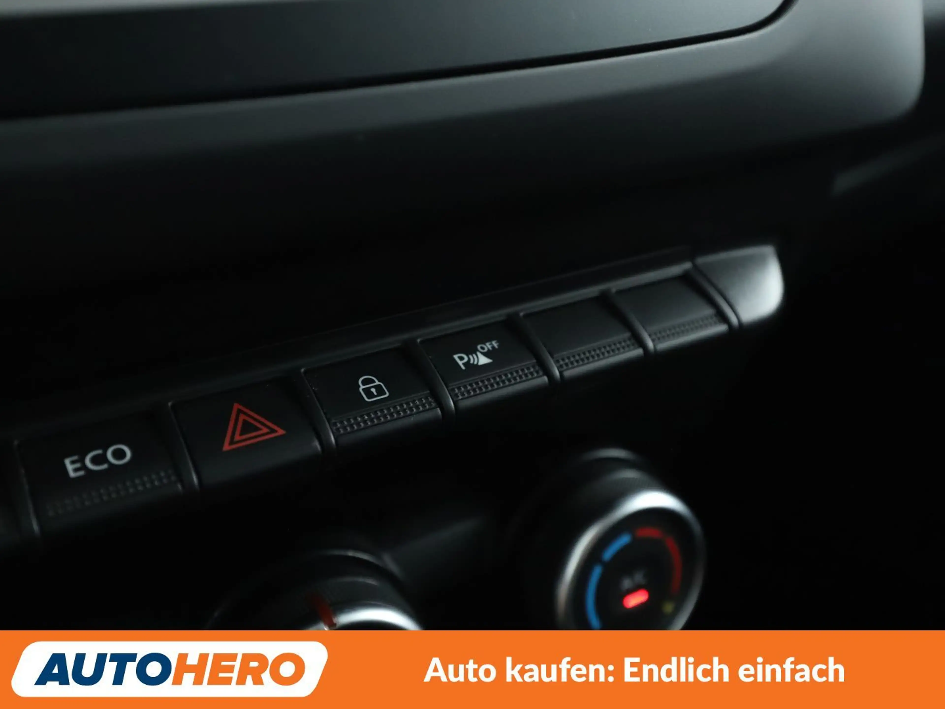 Dacia Duster 1.6 SCe Comfort*NAVI*TEMPO*CAM*PDC*SHZ*KLIMA* — photo 26