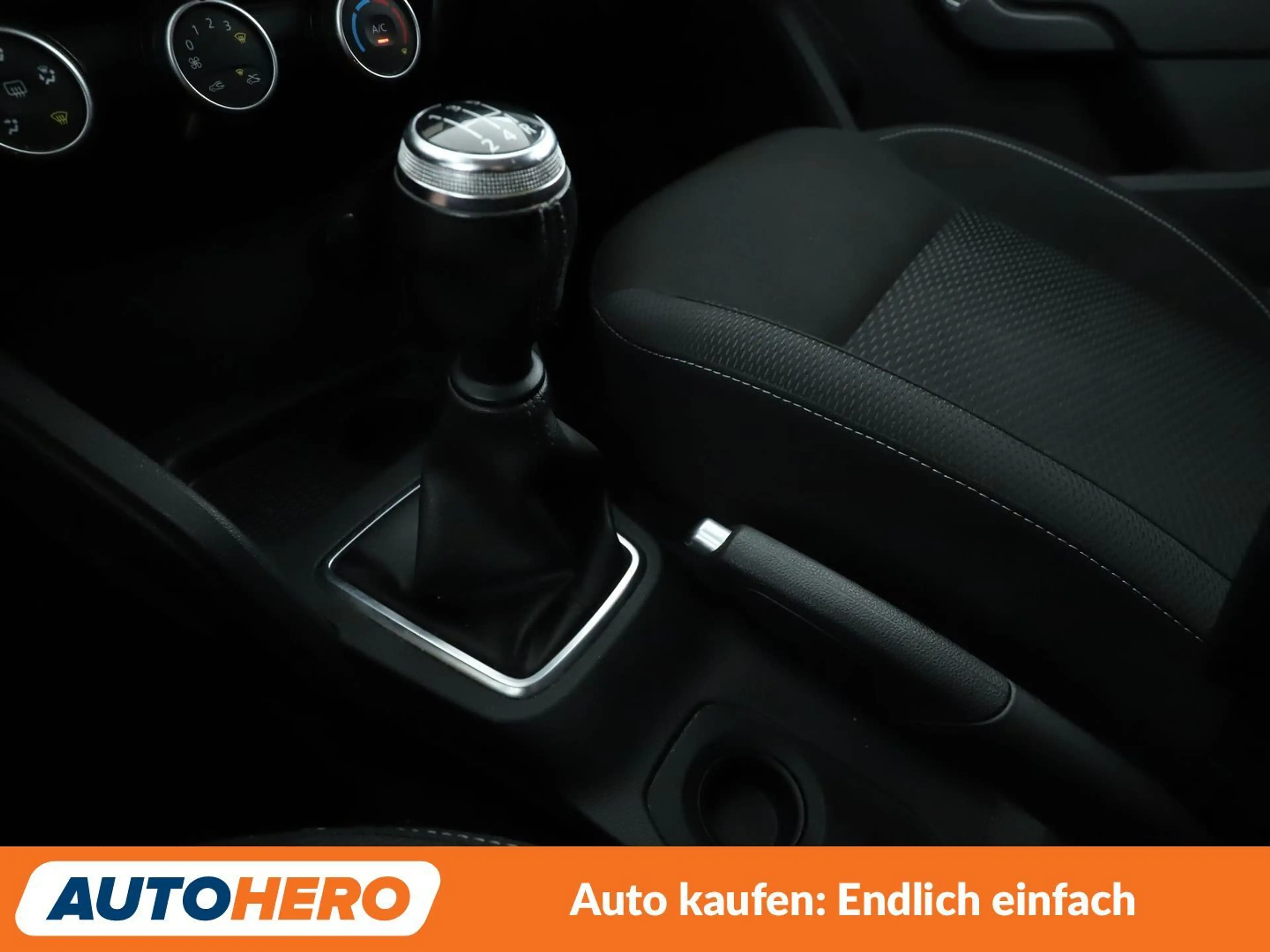 Dacia Duster 1.6 SCe Comfort*NAVI*TEMPO*CAM*PDC*SHZ*KLIMA* — photo 24