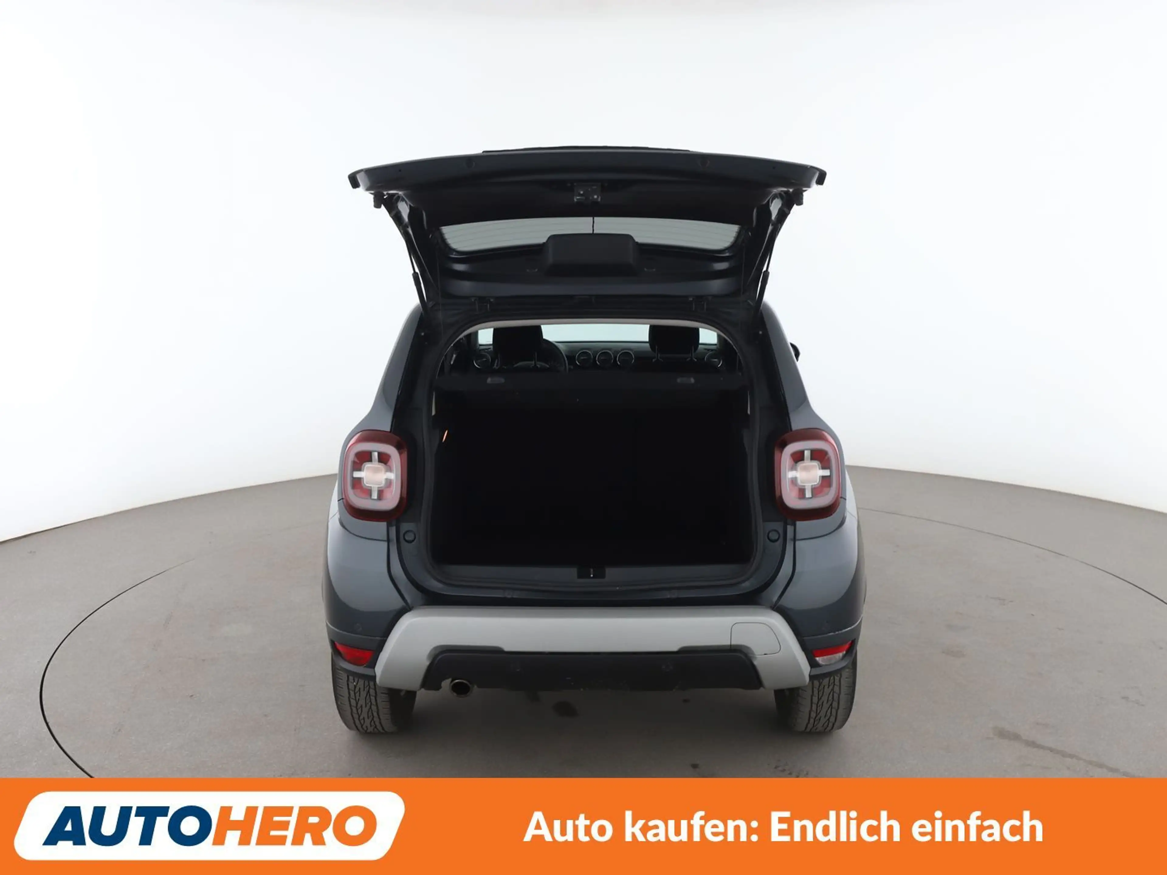 Dacia Duster 1.6 SCe Comfort*NAVI*TEMPO*CAM*PDC*SHZ*KLIMA* — photo 16