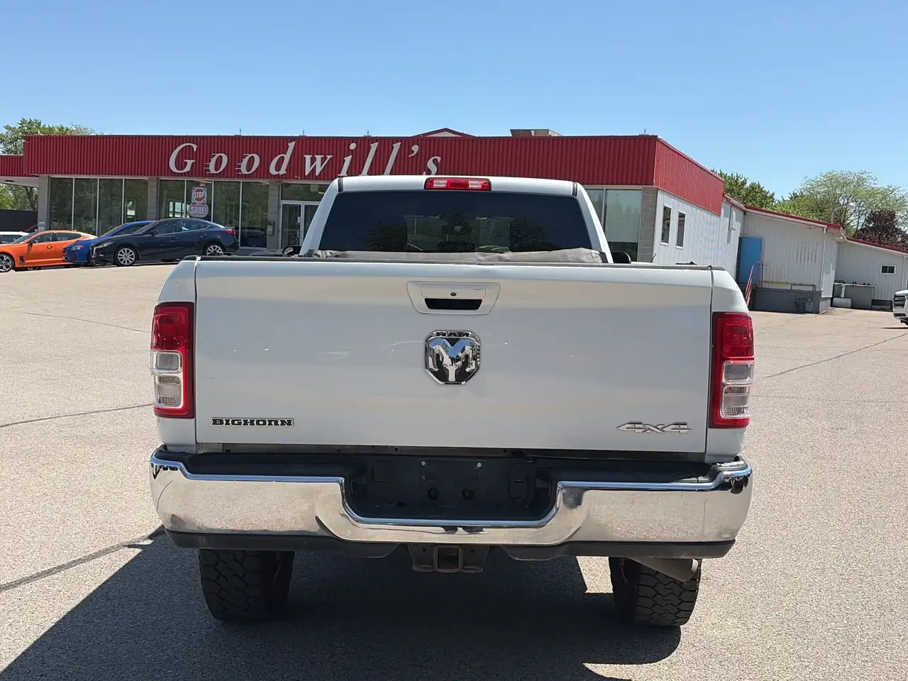 RAM 2500 снимка RAM 2500