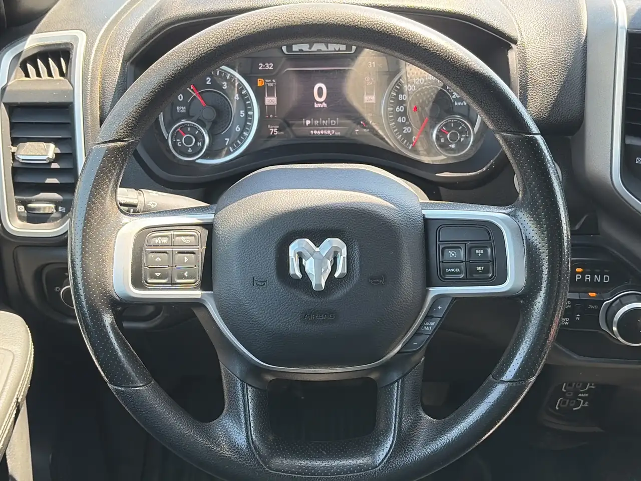 RAM 2500 снимка RAM 2500
