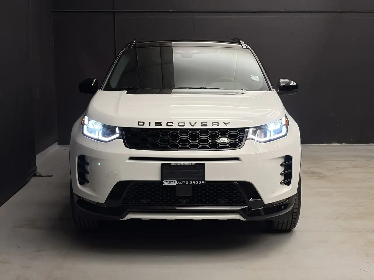 Land Rover Discovery Sport снимка Land Rover Discovery Sport