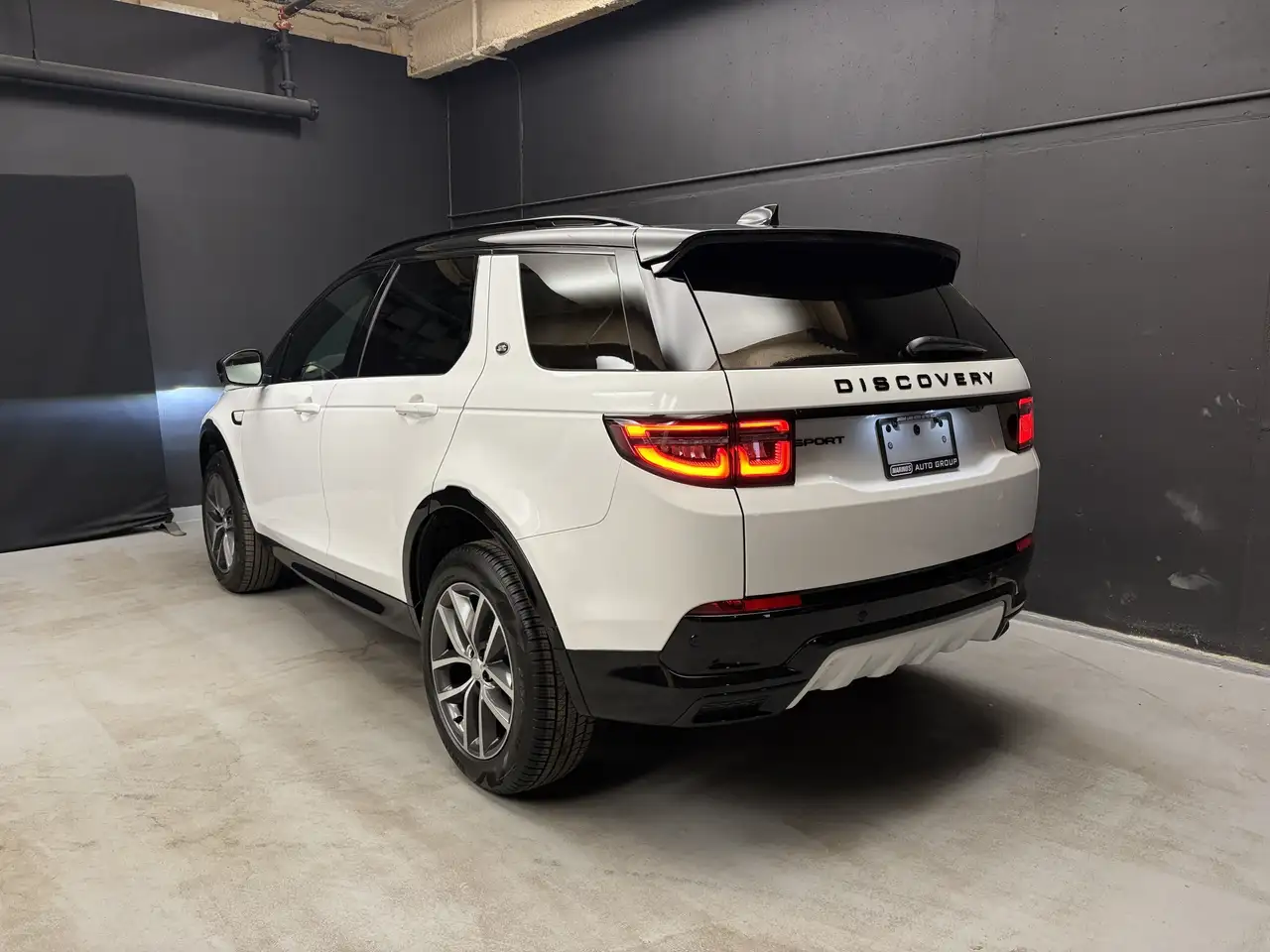 Land Rover Discovery Sport снимка Land Rover Discovery Sport