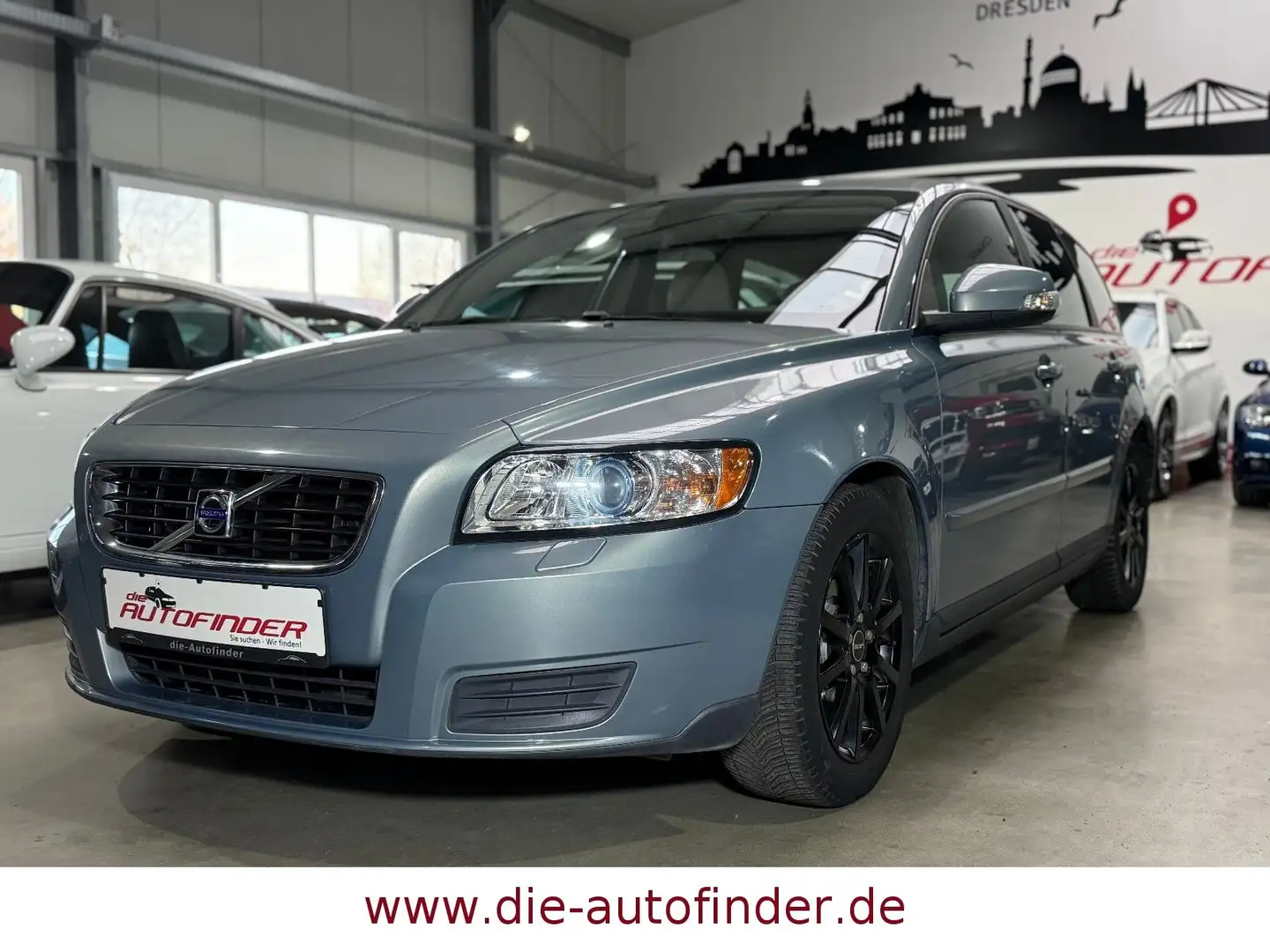 Volvo V50 Kombi 2.4 Aut.BiXenon,Sitzheizung,2.Hand,Alu Blau - 1