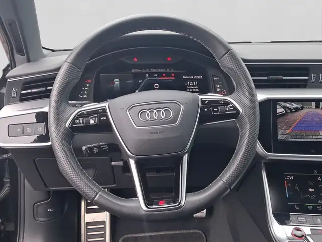 Audi S6 view 9