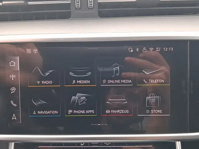 Audi S6 view 13