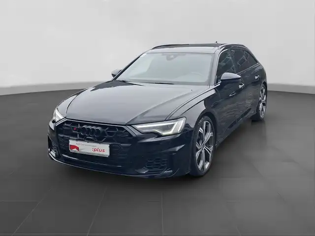 Audi S6 view 2