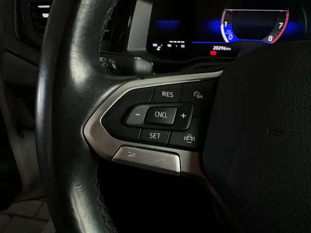 Volkswagen Polo view 13