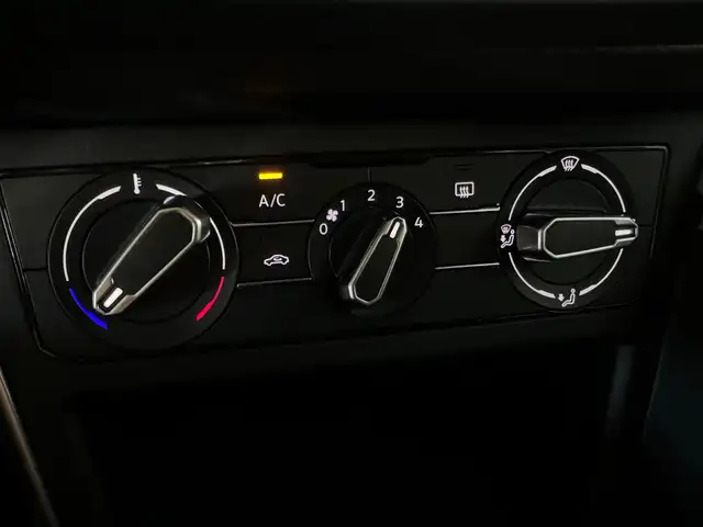 Volkswagen Polo view 15