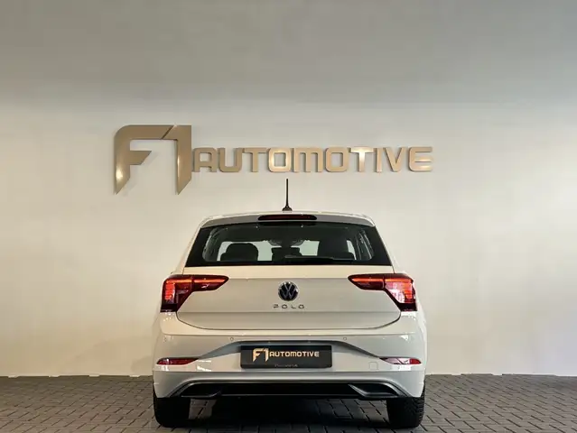 Volkswagen Polo view 6