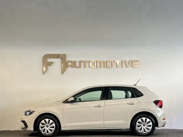 Volkswagen Polo view 8