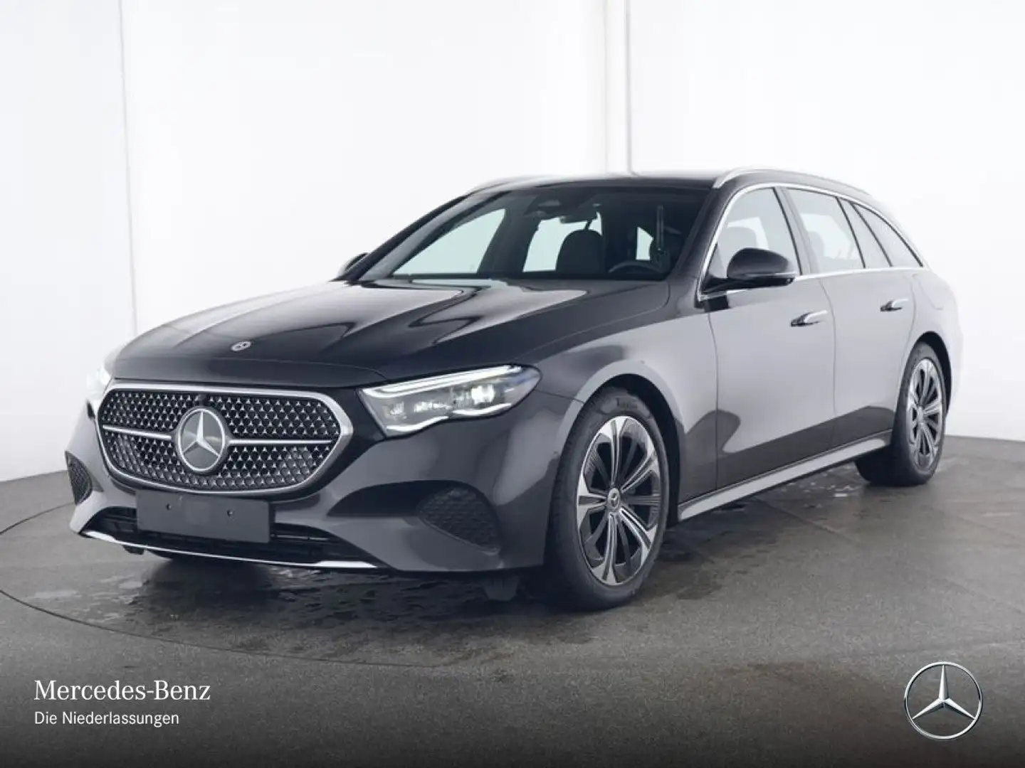 Mercedes-Benz E 300 e T Hybrid Avantgarde 360° Pano Distr. AHK Grijs - 2