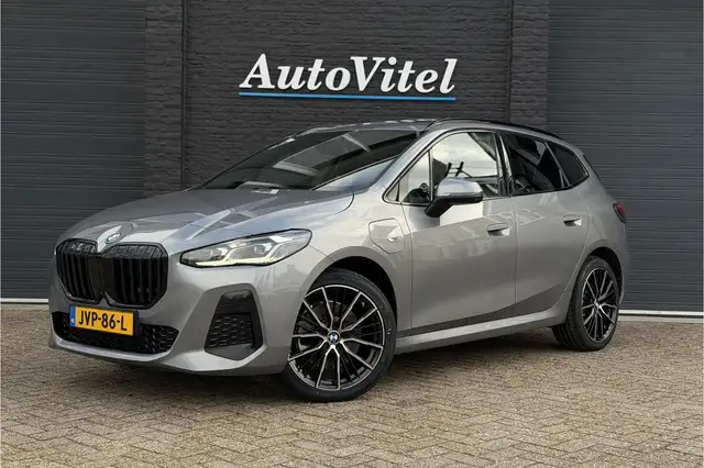 BMW 230 2-serie Act.Tourer 230e xDrive 326 PK M-Sport | Pa