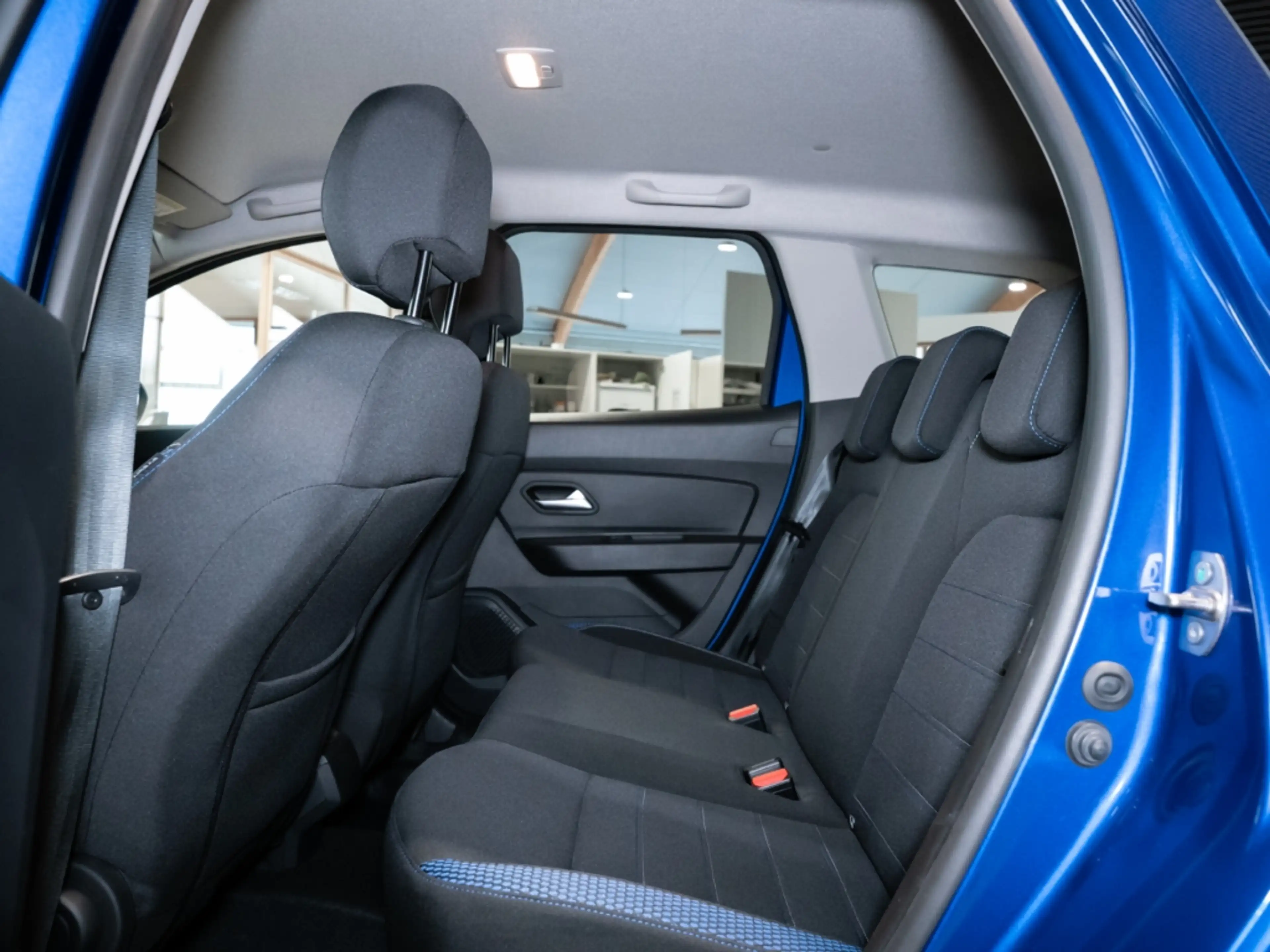 Dacia Duster II Celebration Navi Apple CarPlay Android Auto Kli — photo 7