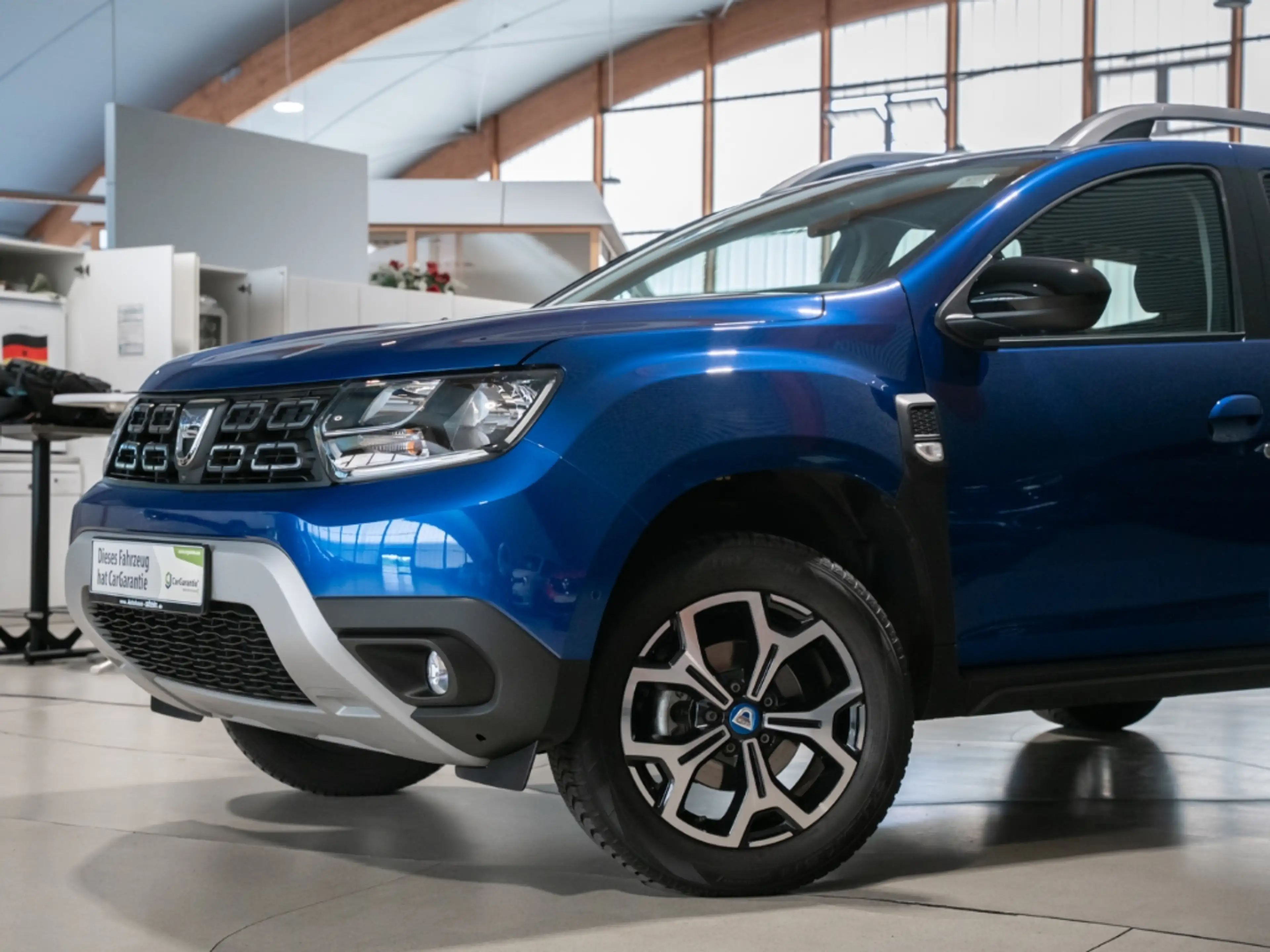 Dacia Duster II Celebration Navi Apple CarPlay Android Auto Kli — photo 3