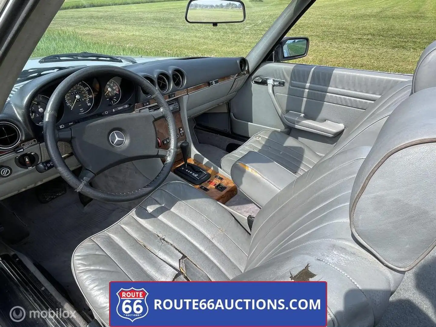 Mercedes-Benz SL 380 Zwart - 2