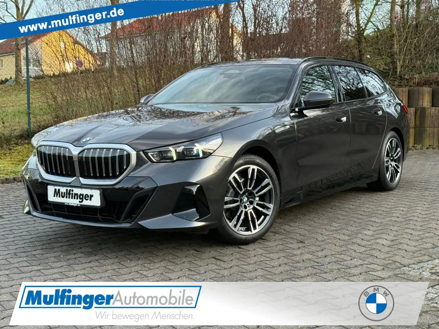 BMW 520 i T.M Sport PanoD.AHK Sitzbel.Lenkradh.ACC P+ Grau - 1