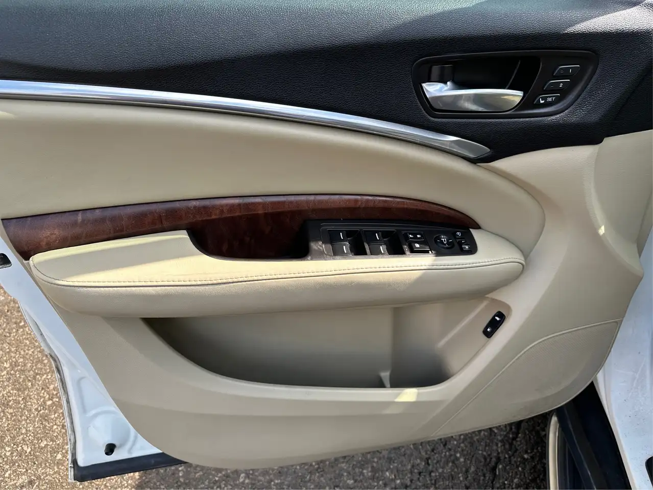 Acura MDX снимка Acura MDX