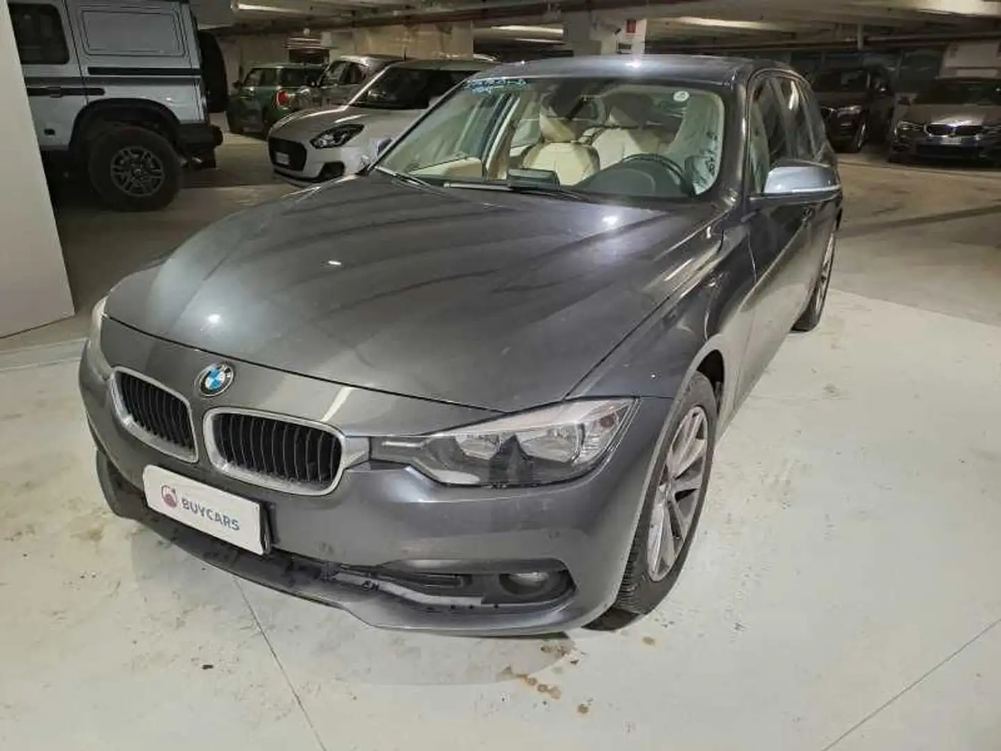 BMW 320 Serie 3 F31 2015 Touring Diese 320d Touring Busin Grey - 1