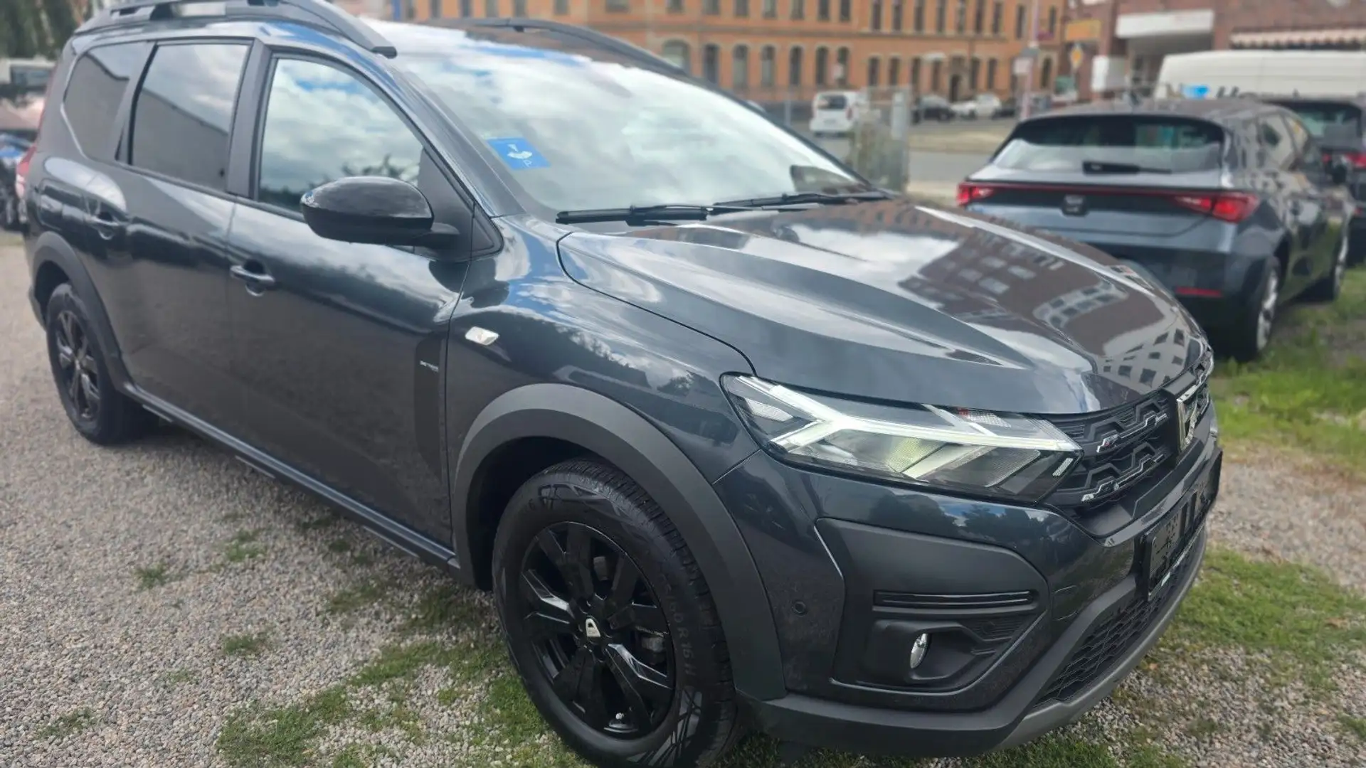 Dacia Jogger Extreme+ Grau - 2