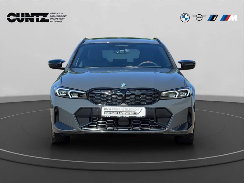 BMW 340 M340d xDrive Touring Panorama DrivingAssistantProf — photo 2