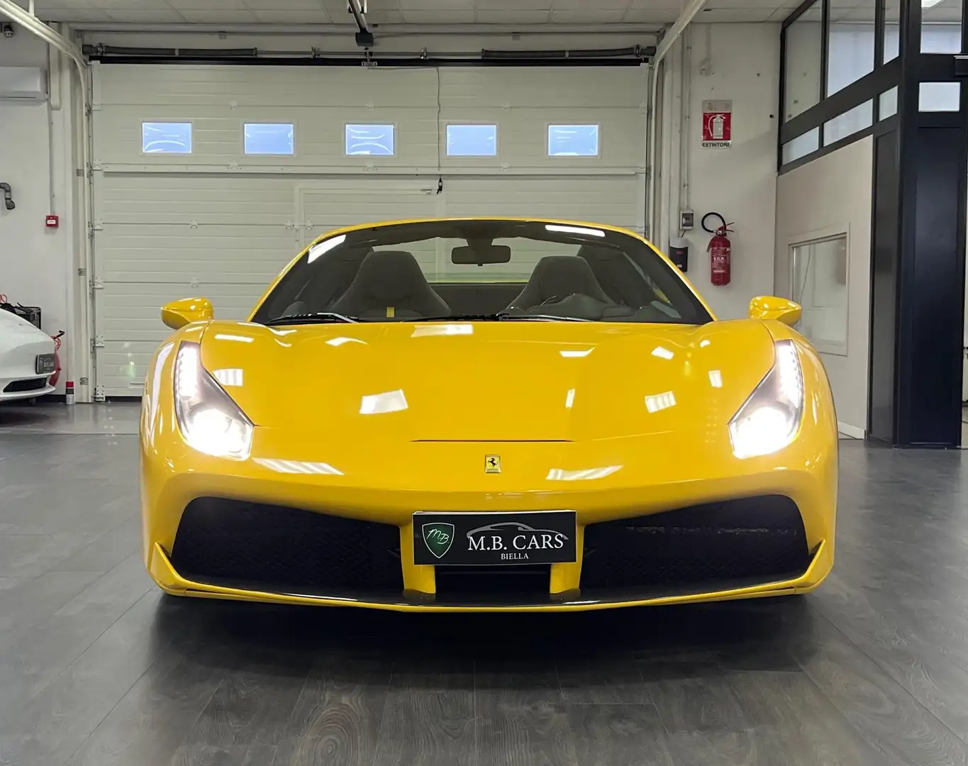 Ferrari 488 488 GTB Spider 3.9 dct FULL CARBON |IVA ESPOSTA| Giallo - 2