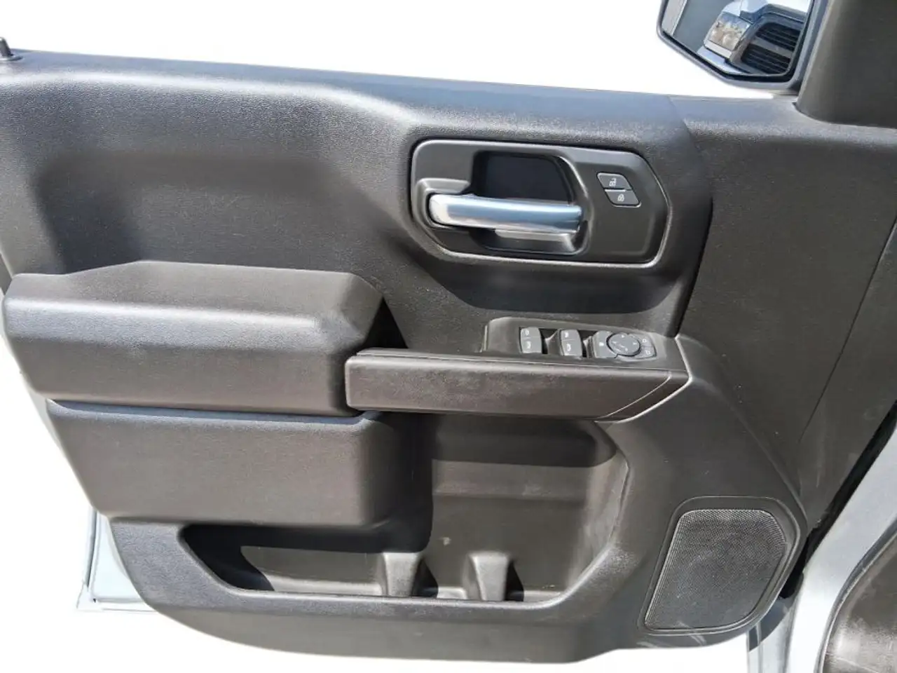 Chevrolet Silverado 1500 снимка Chevrolet Silverado 1500