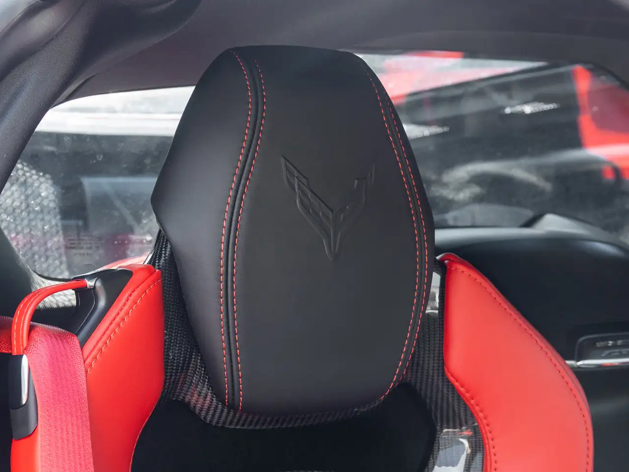 Chevrolet Corvette снимка Chevrolet Corvette