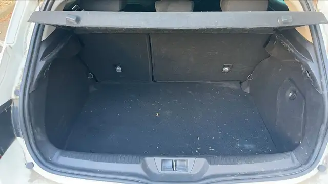 Renault Megane view 14