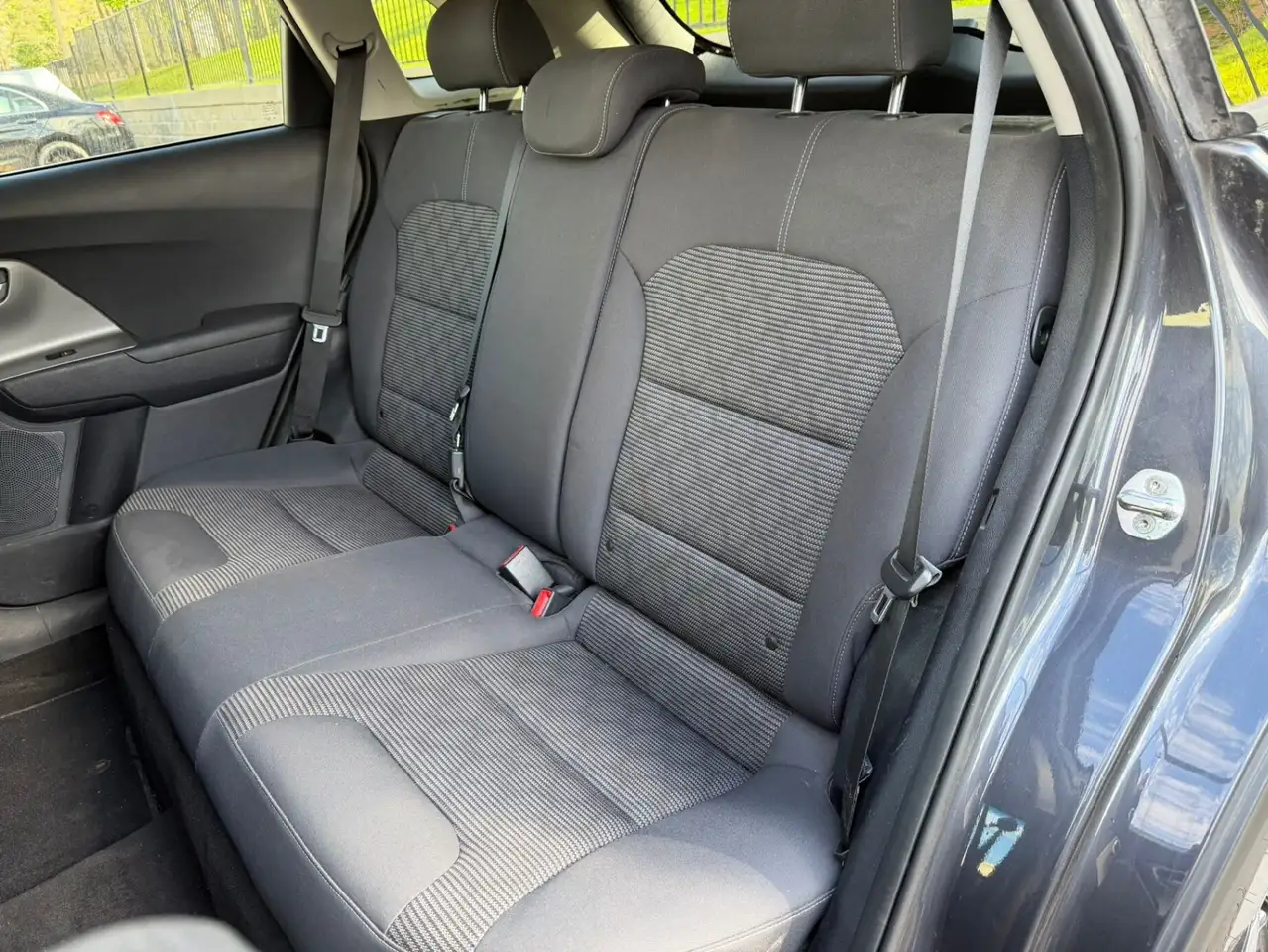 Kia Niro снимка Kia Niro